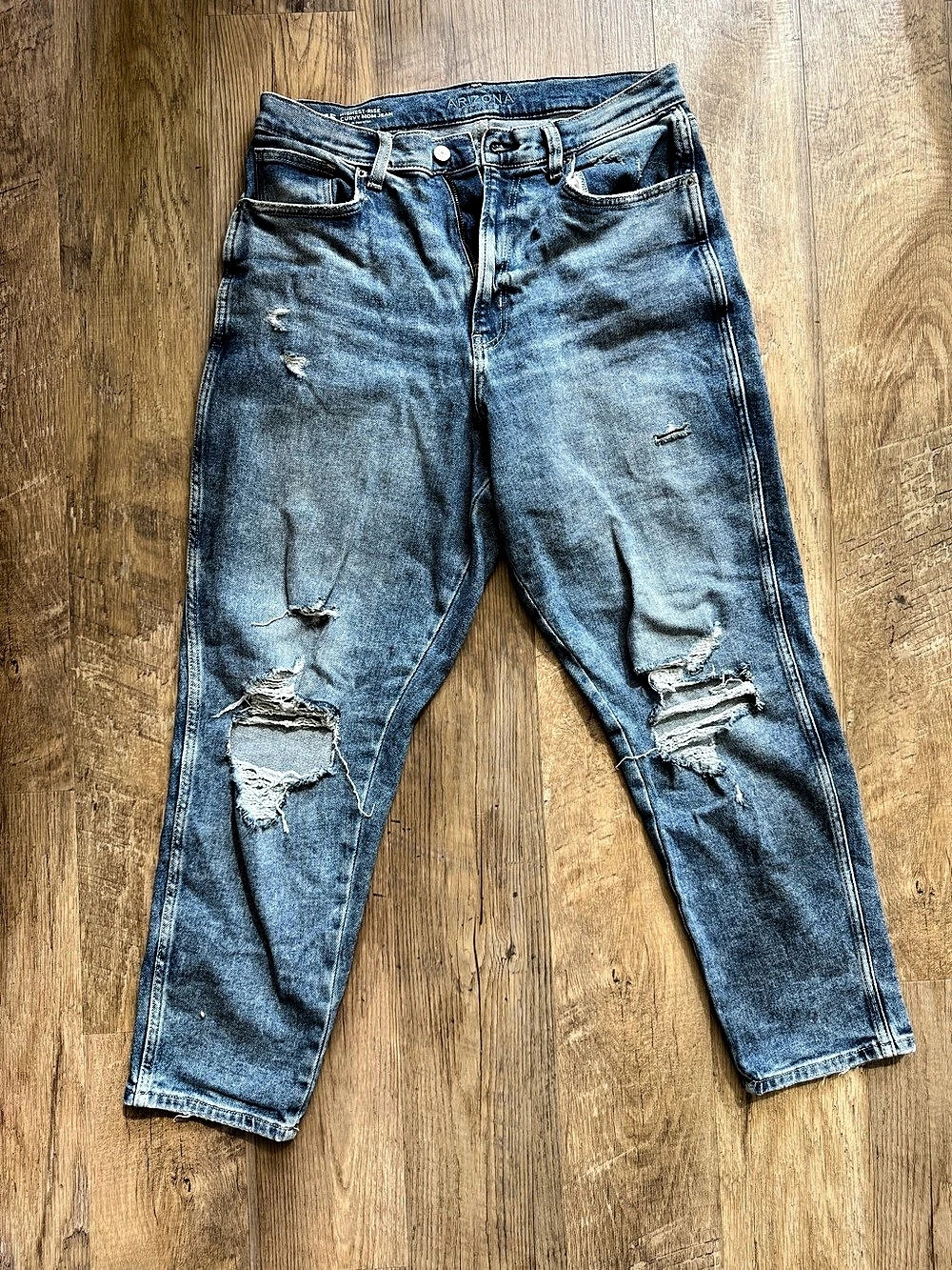 Arizona High Rise Curvy Mom Jean Distressed Blue Jeans Waist 15